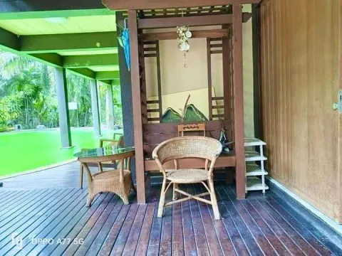 บ้าน คอหงส์