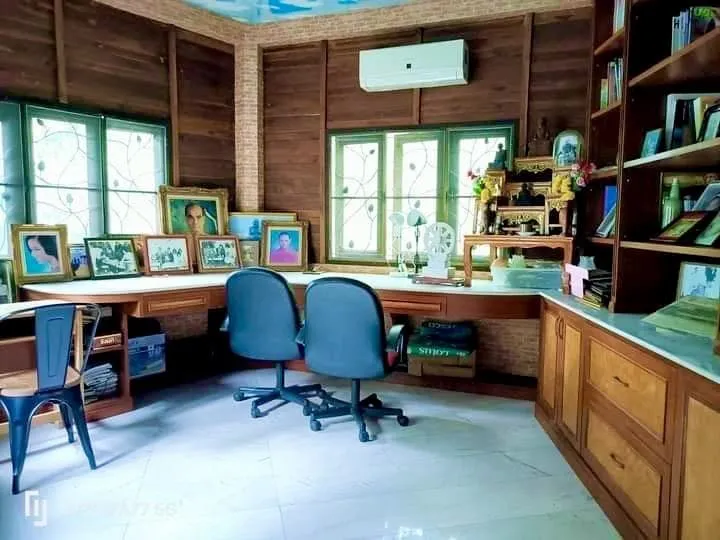 บ้าน คอหงส์